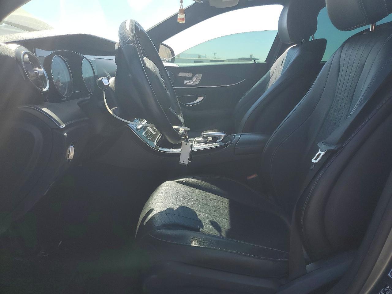 2017 MERCEDES-BENZ E-Class