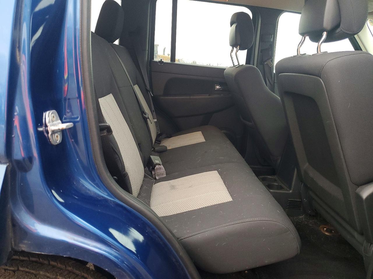 2010 JEEP Liberty