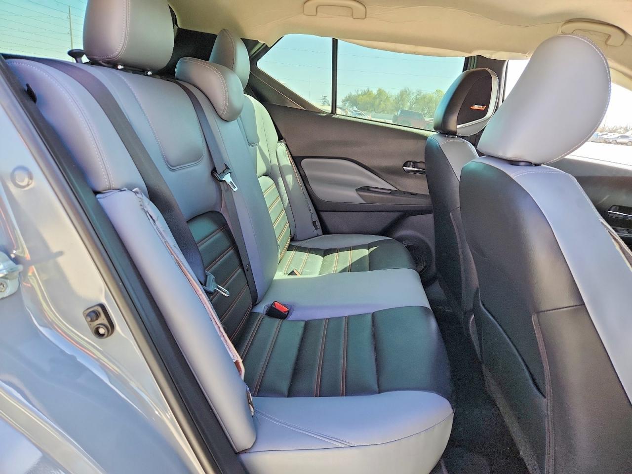 2023 NISSAN KICKS