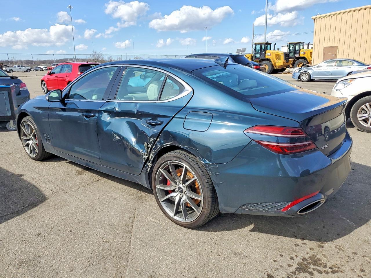 2025 GENESIS G70