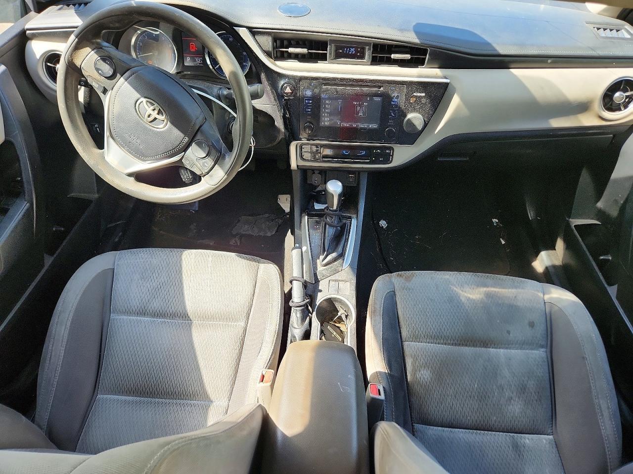 2017 TOYOTA COROLLA
