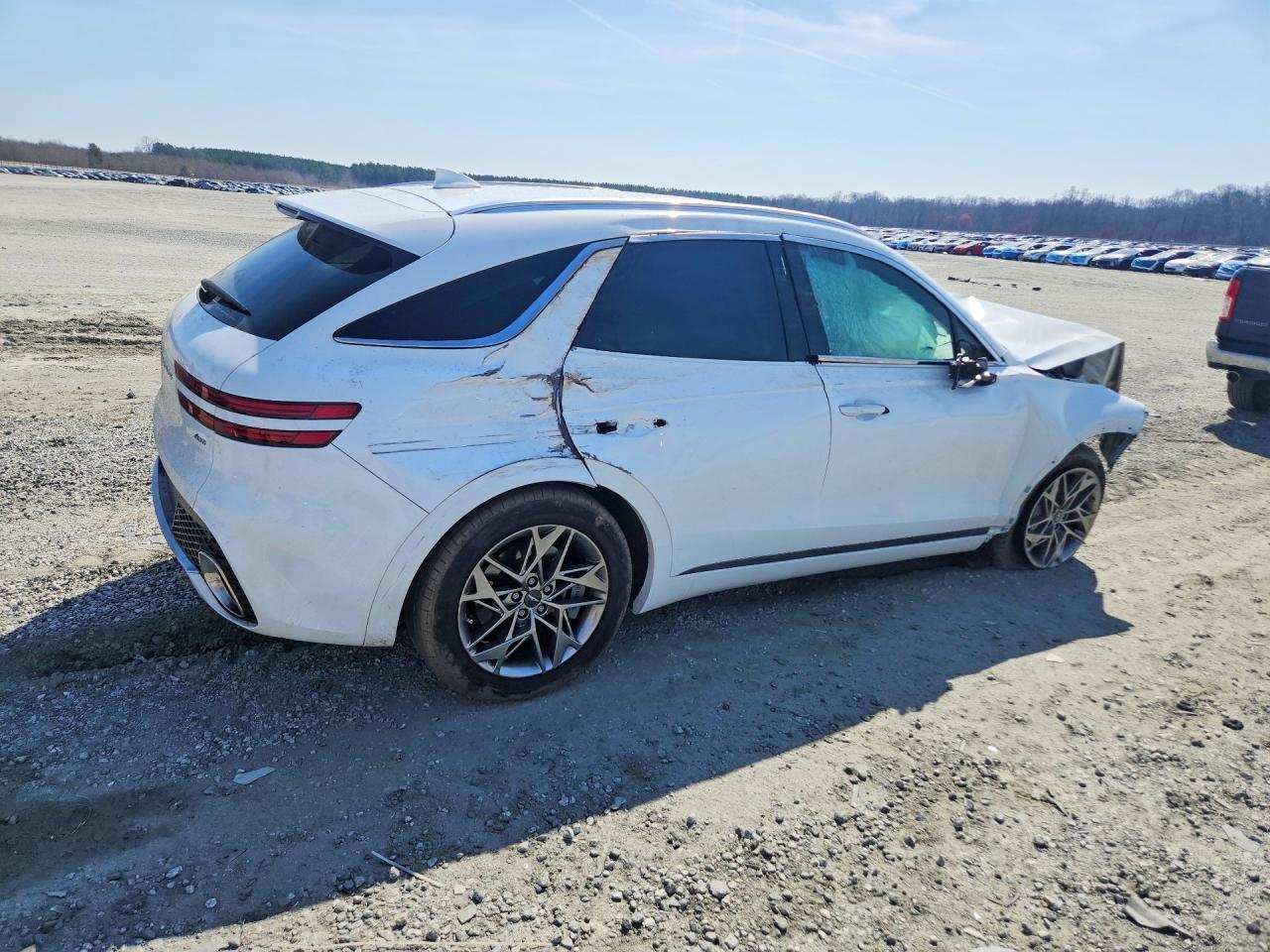 2025 GENESIS GV70