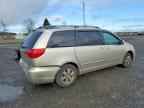 2004 TOYOTA SIENNA