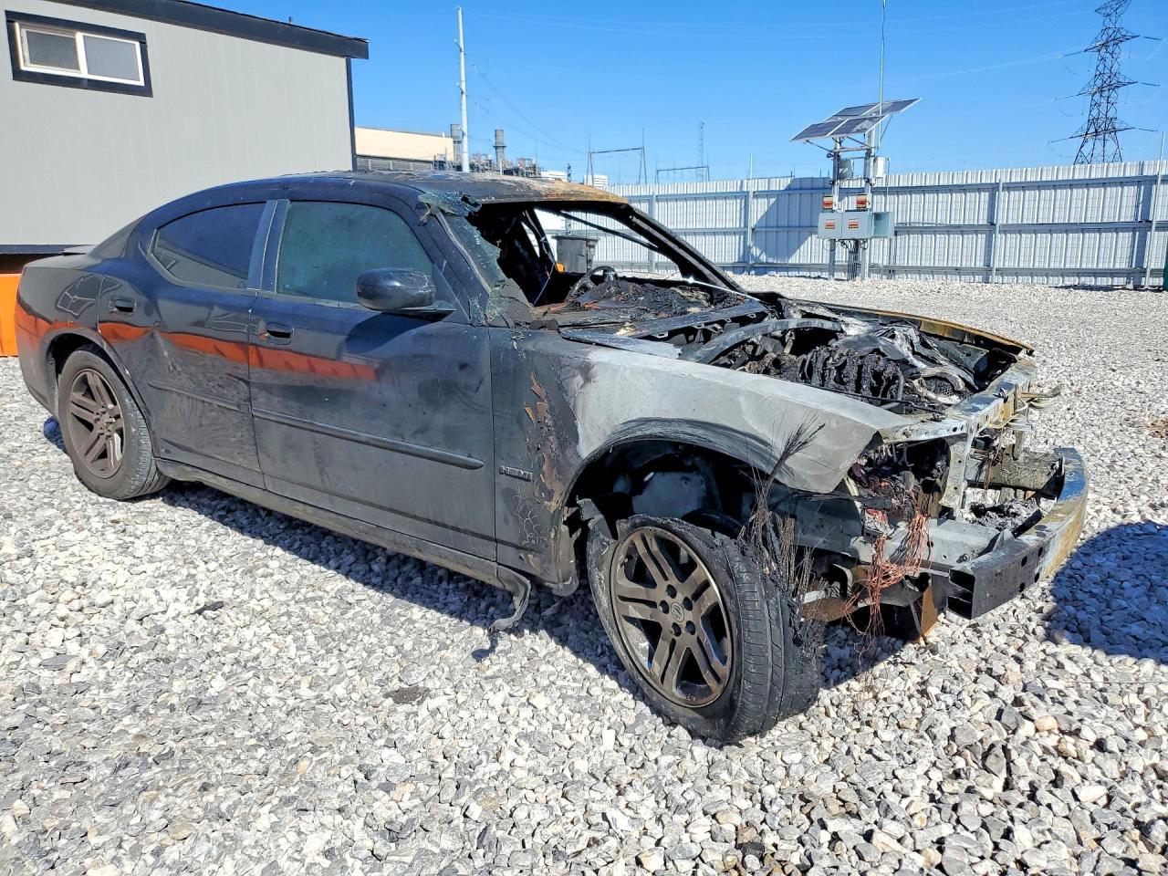 2006 DODGE CHARGER