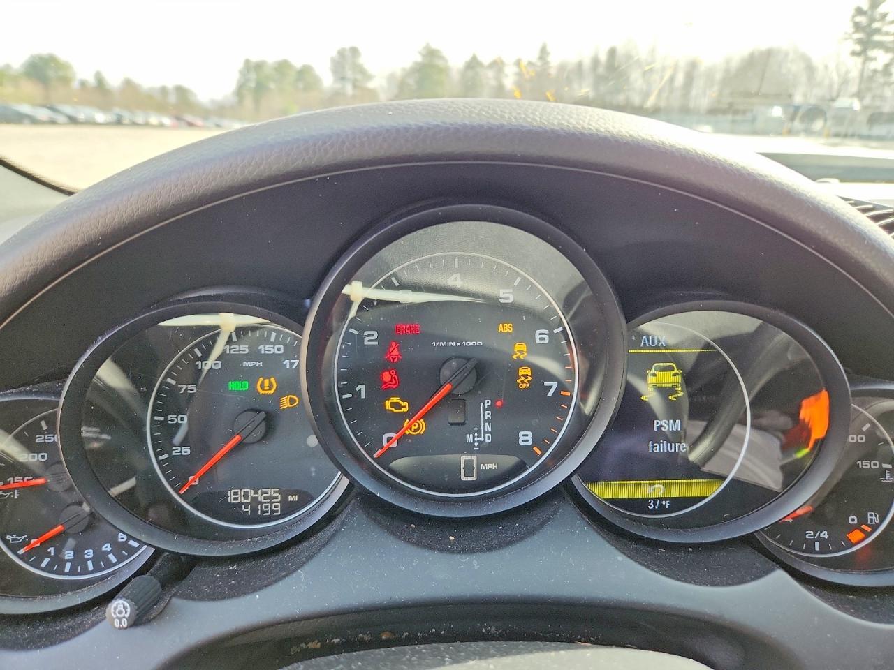 2011 PORSCHE CAYENNE