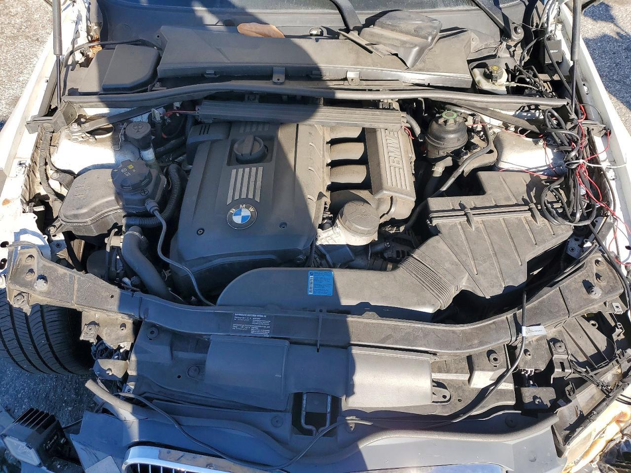 2011 BMW 3 SERIES