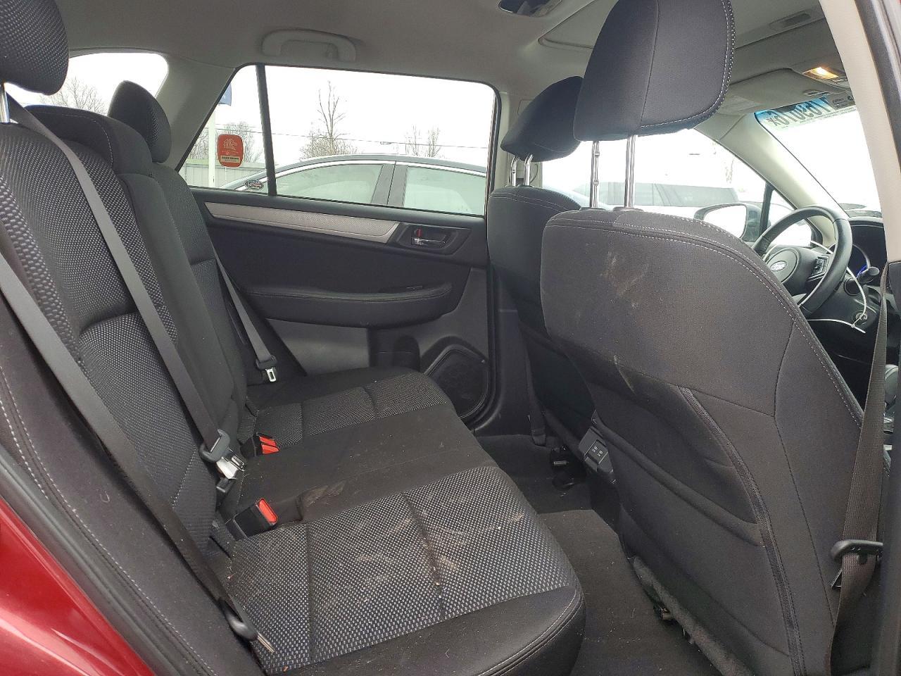 2019 SUBARU Outback