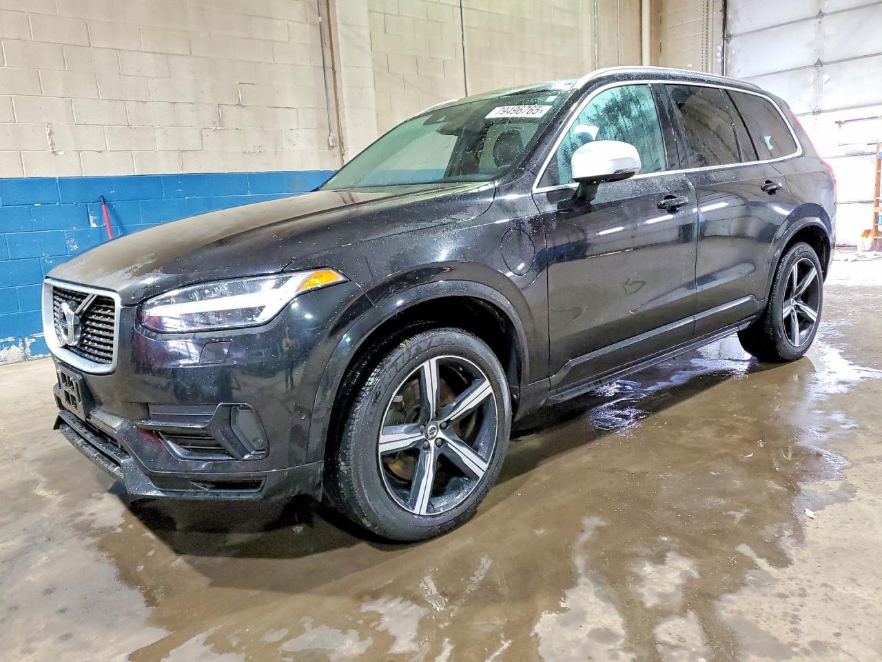 2017 VOLVO XC90