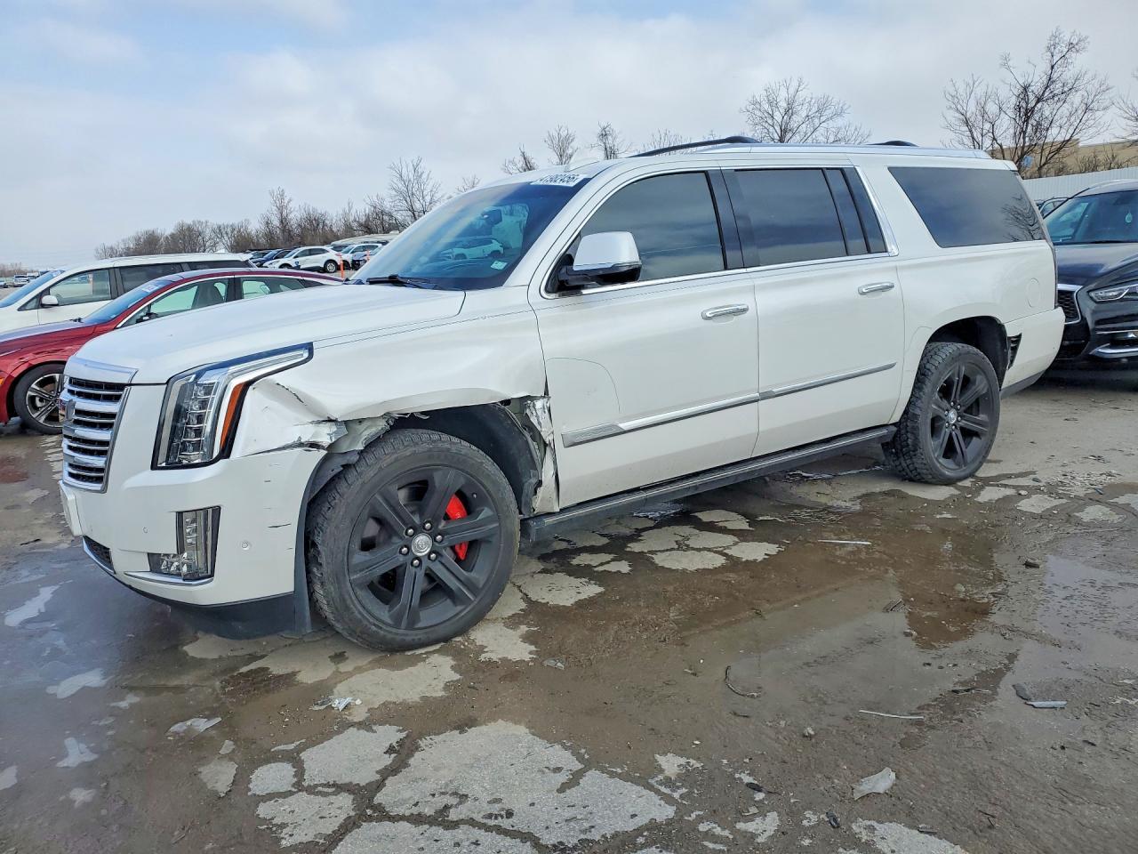 2018 CADILLAC Escalade ESV