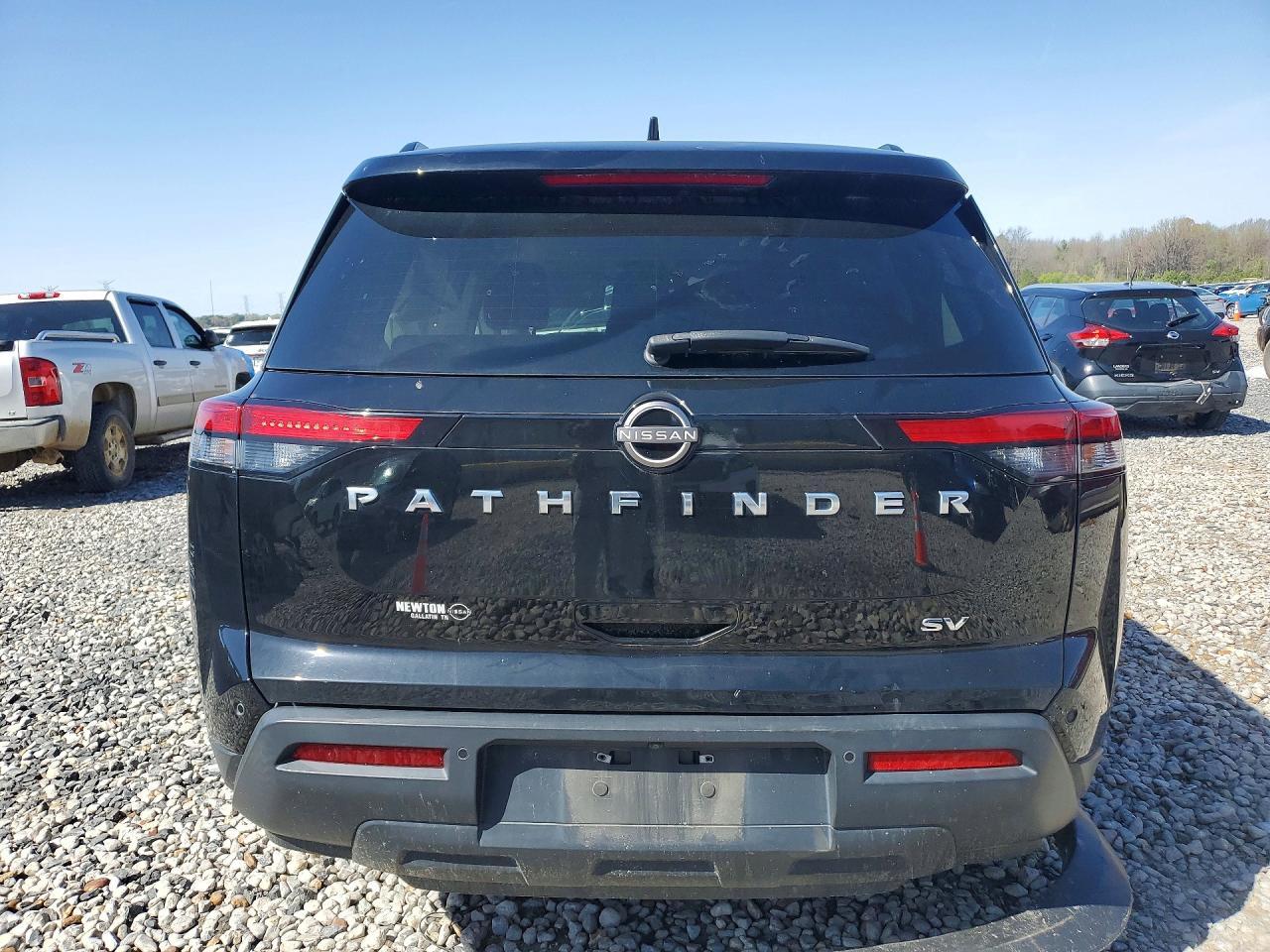 2022 NISSAN PATHFINDER