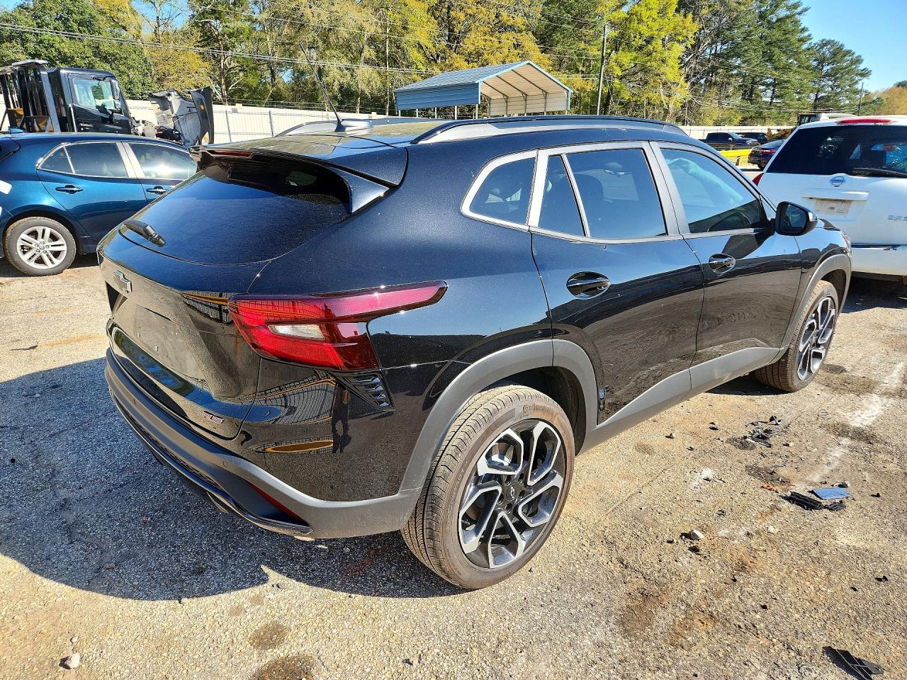2025 CHEVROLET TRAX