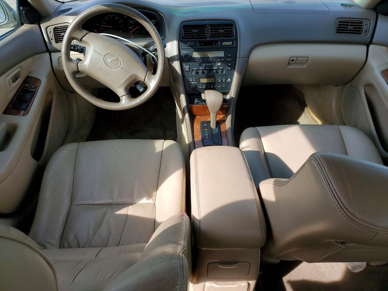 1999 LEXUS Es 300