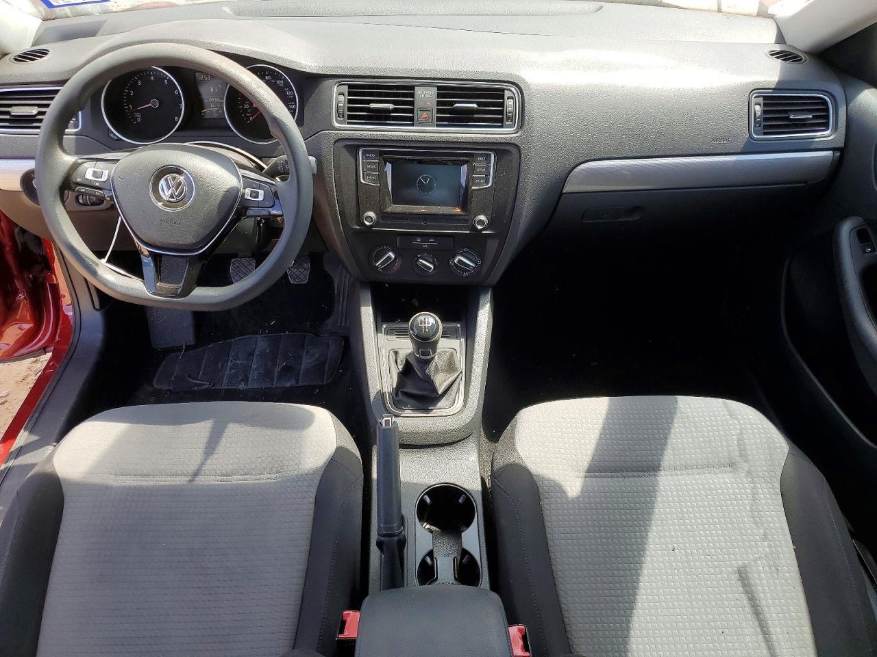 2017 VOLKSWAGEN JETTA