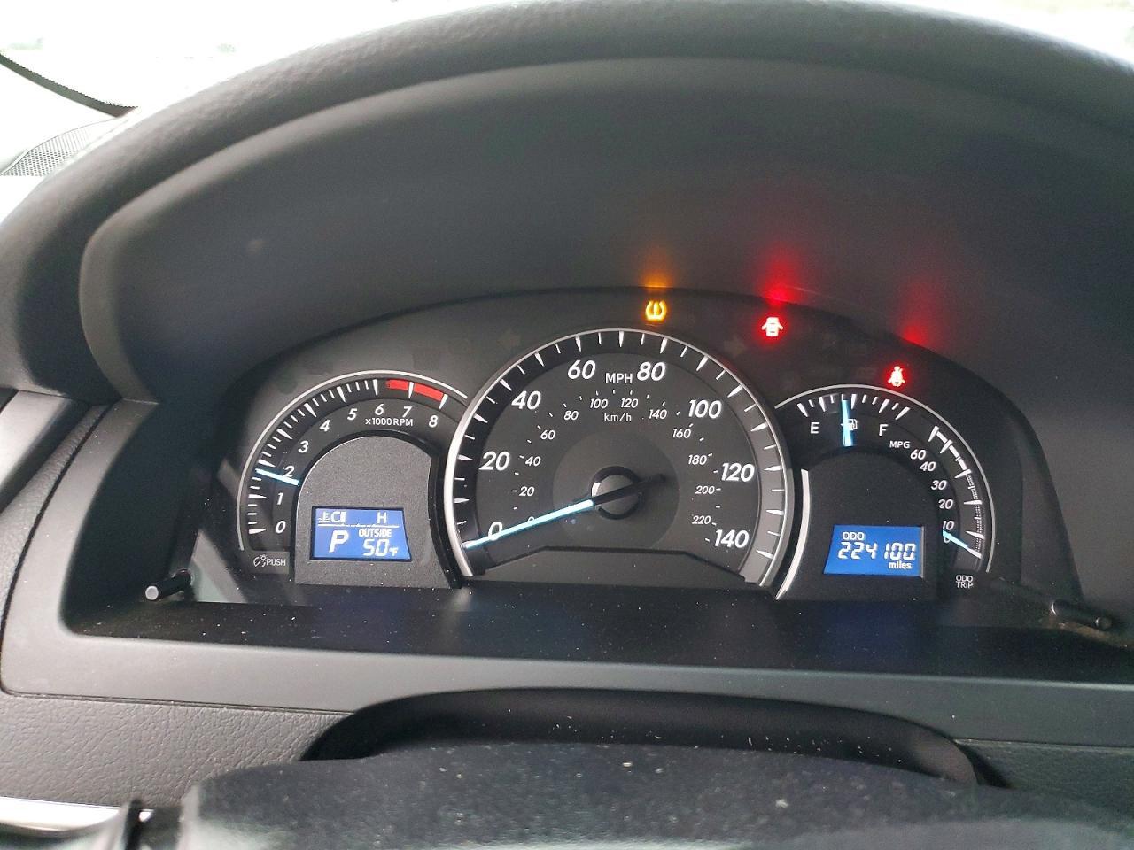 2012 TOYOTA CAMRY