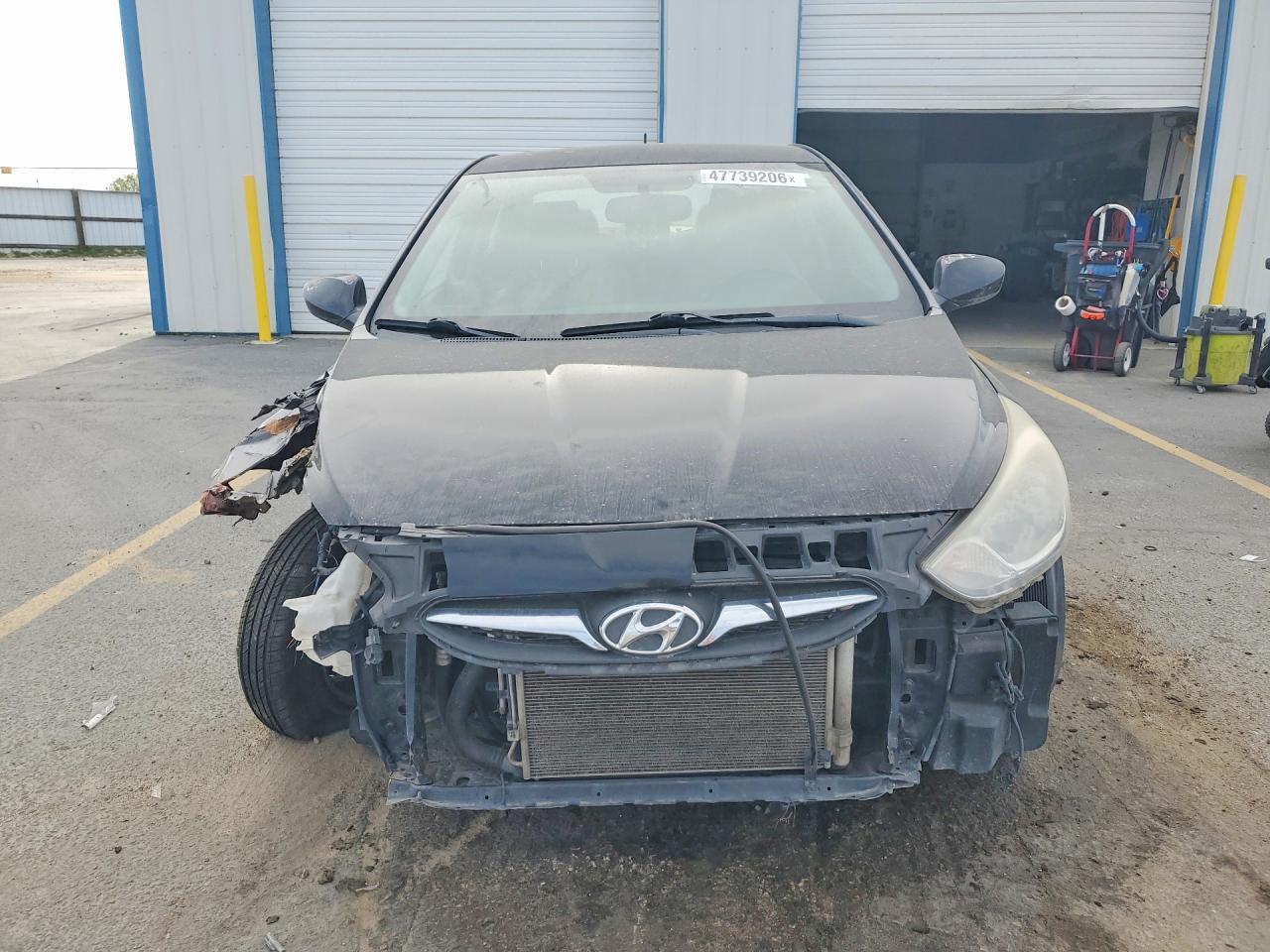 2012 HYUNDAI ACCENT