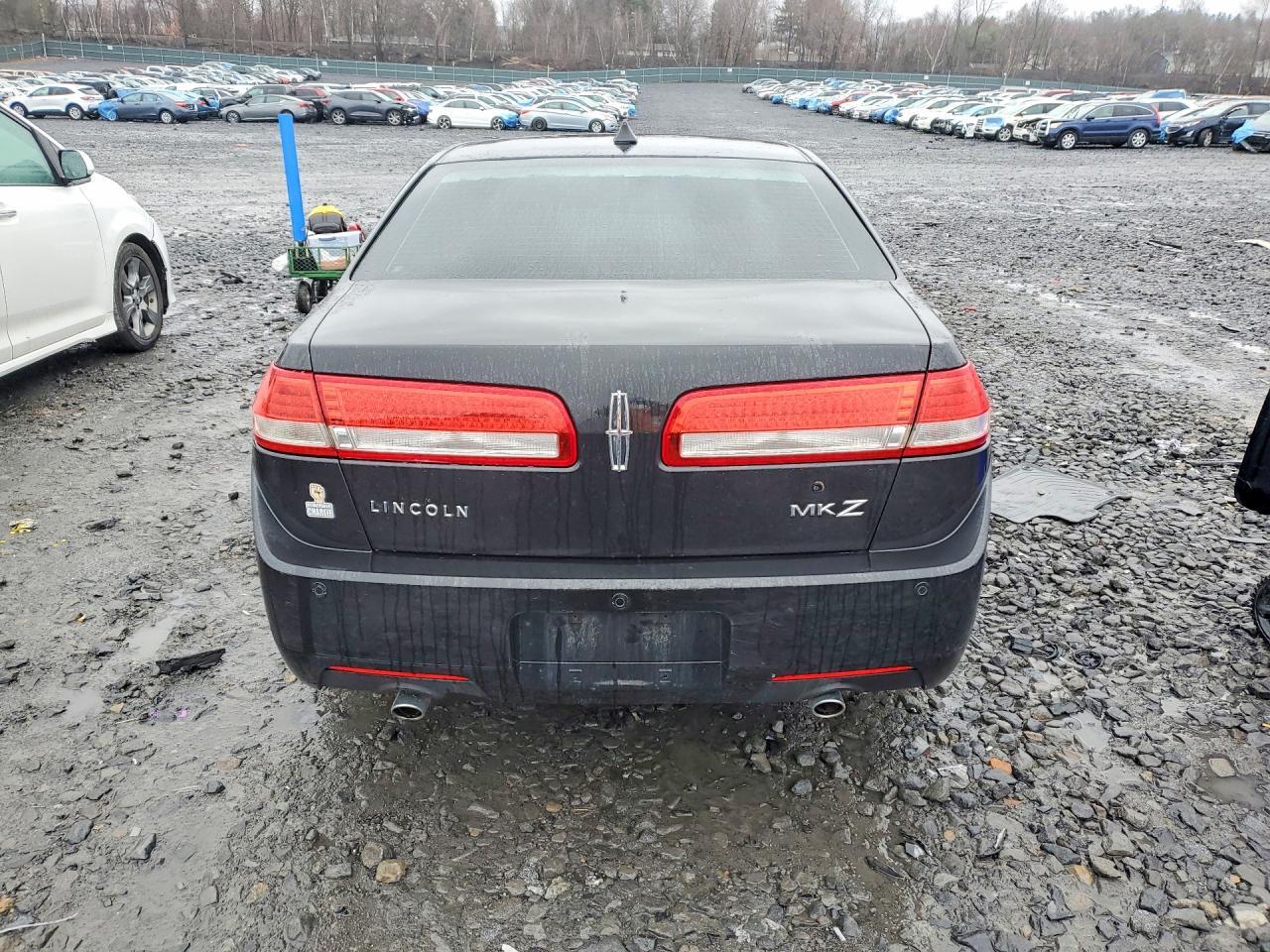 2010 LINCOLN MKZ