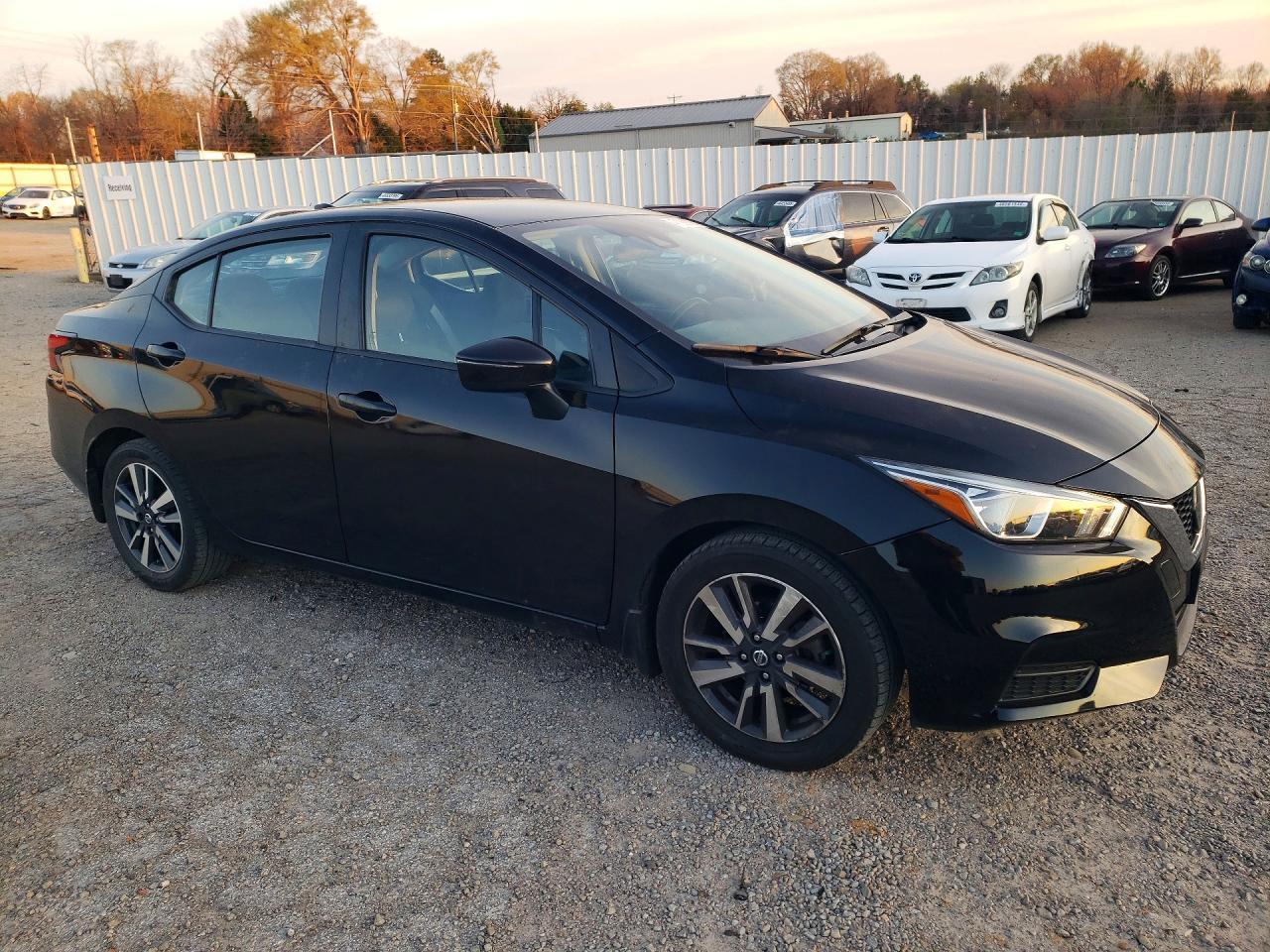 2021 NISSAN VERSA