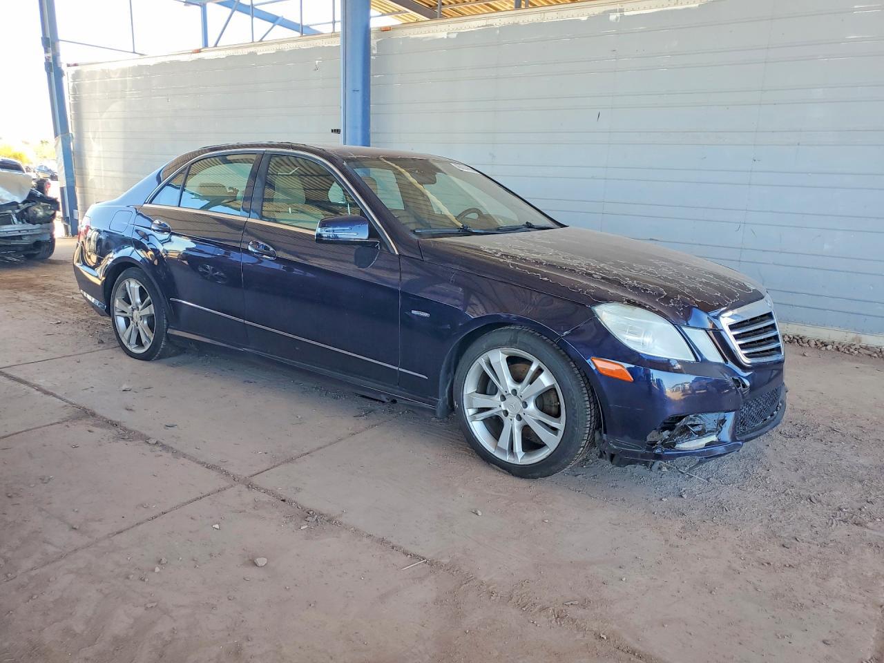 2012 MERCEDES-BENZ E-Class