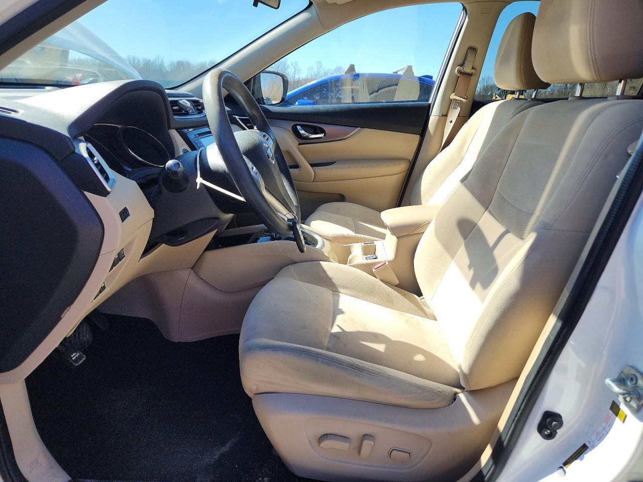 2016 NISSAN ROGUE