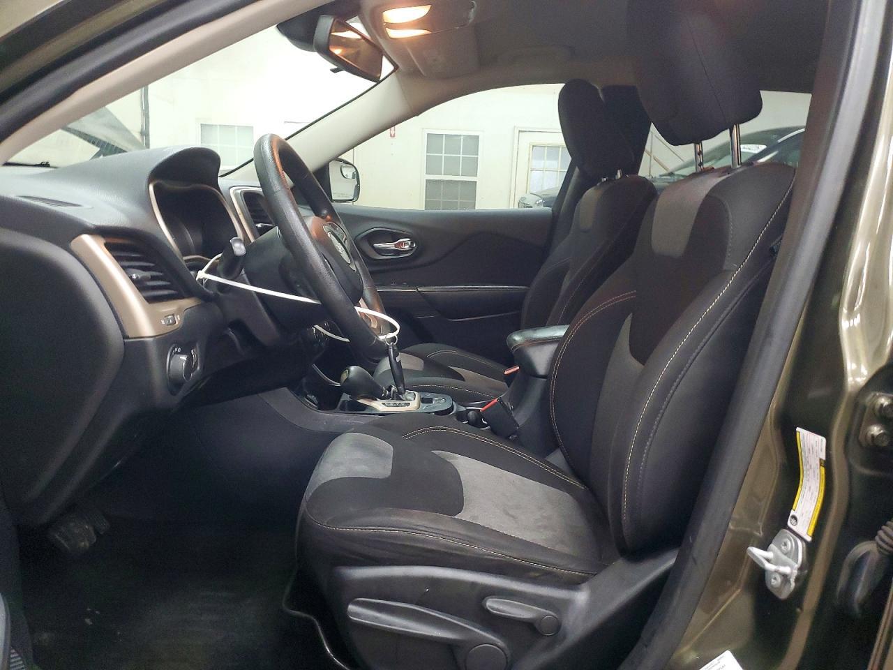 2016 JEEP CHEROKEE