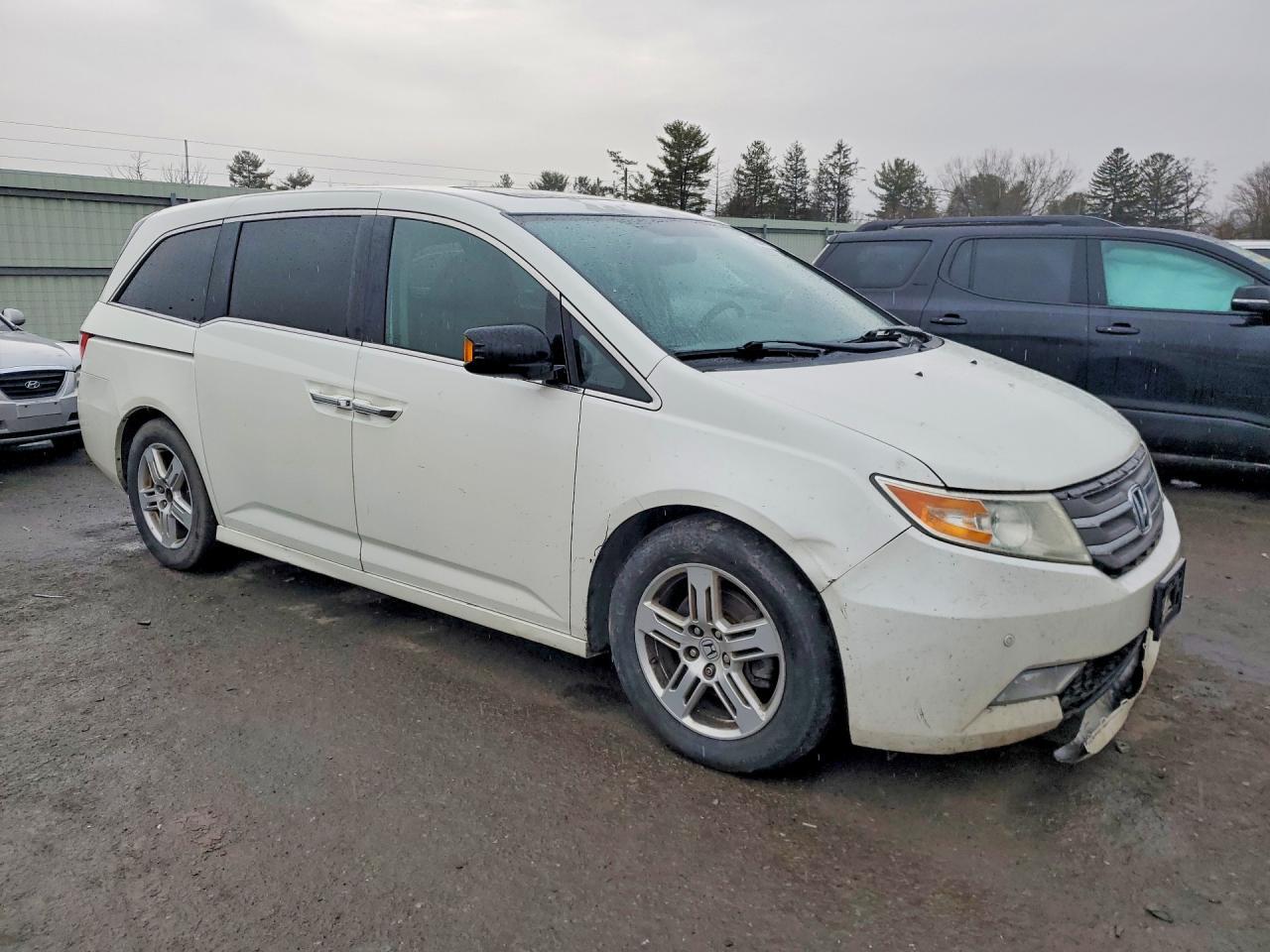 2013 HONDA ODYSSEY