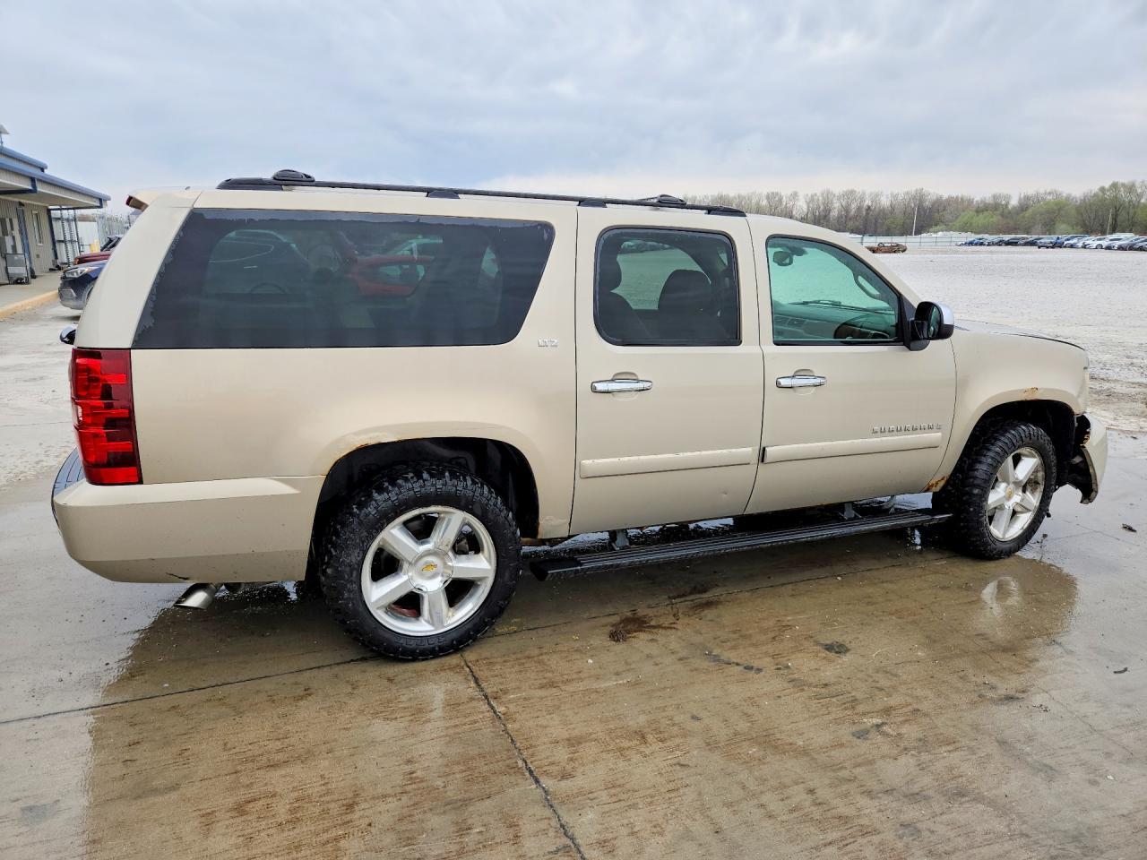 2008 CHEVROLET Suburban
