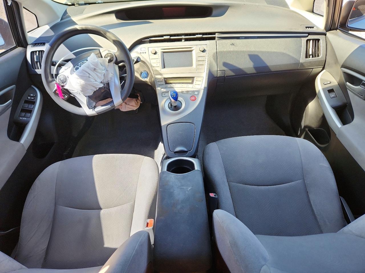 2014 TOYOTA PRIUS