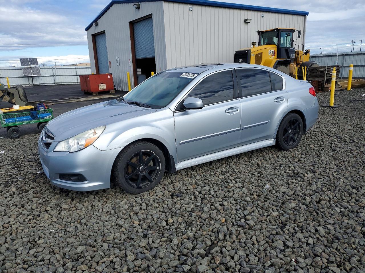 2012 SUBARU Legacy