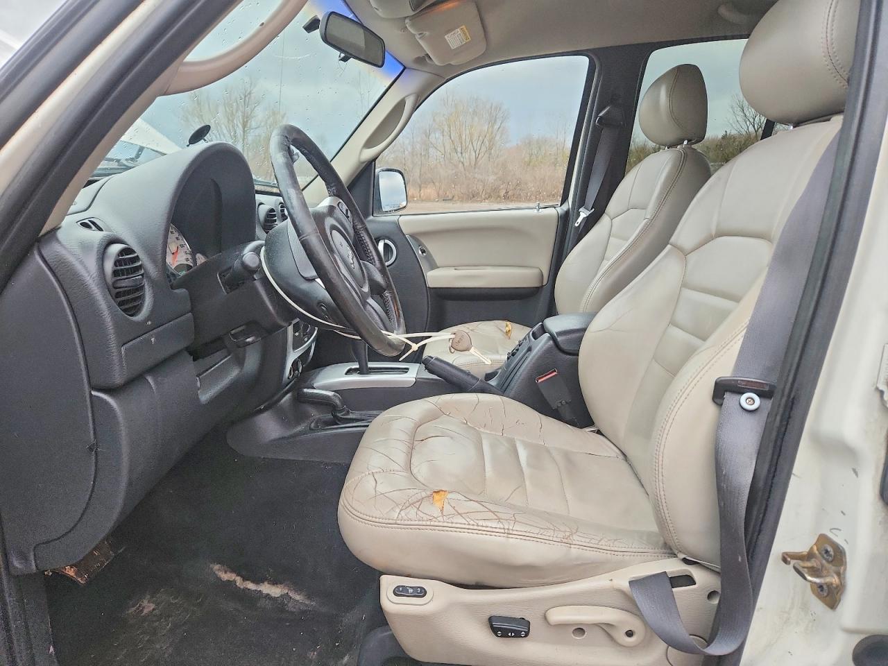 2002 JEEP Liberty