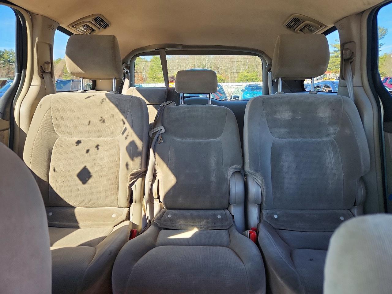 2005 TOYOTA SIENNA
