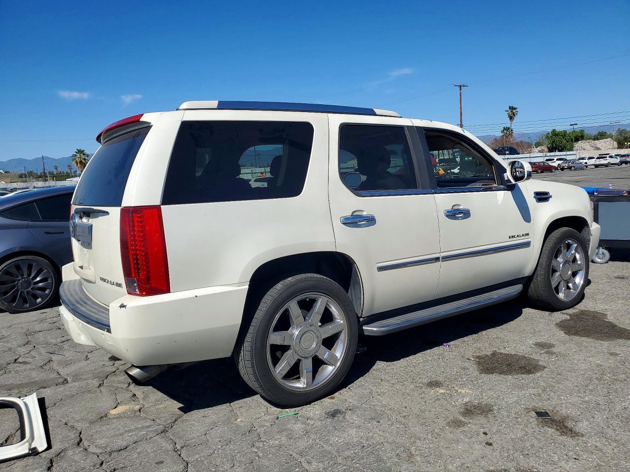 2009 CADILLAC ESCALADE
