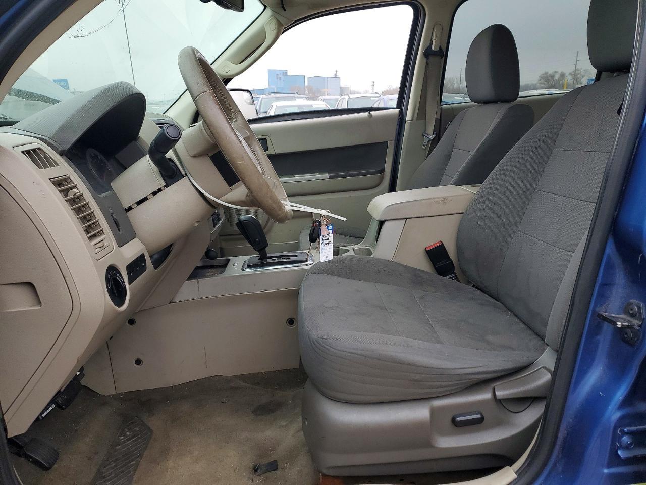 2010 FORD ESCAPE