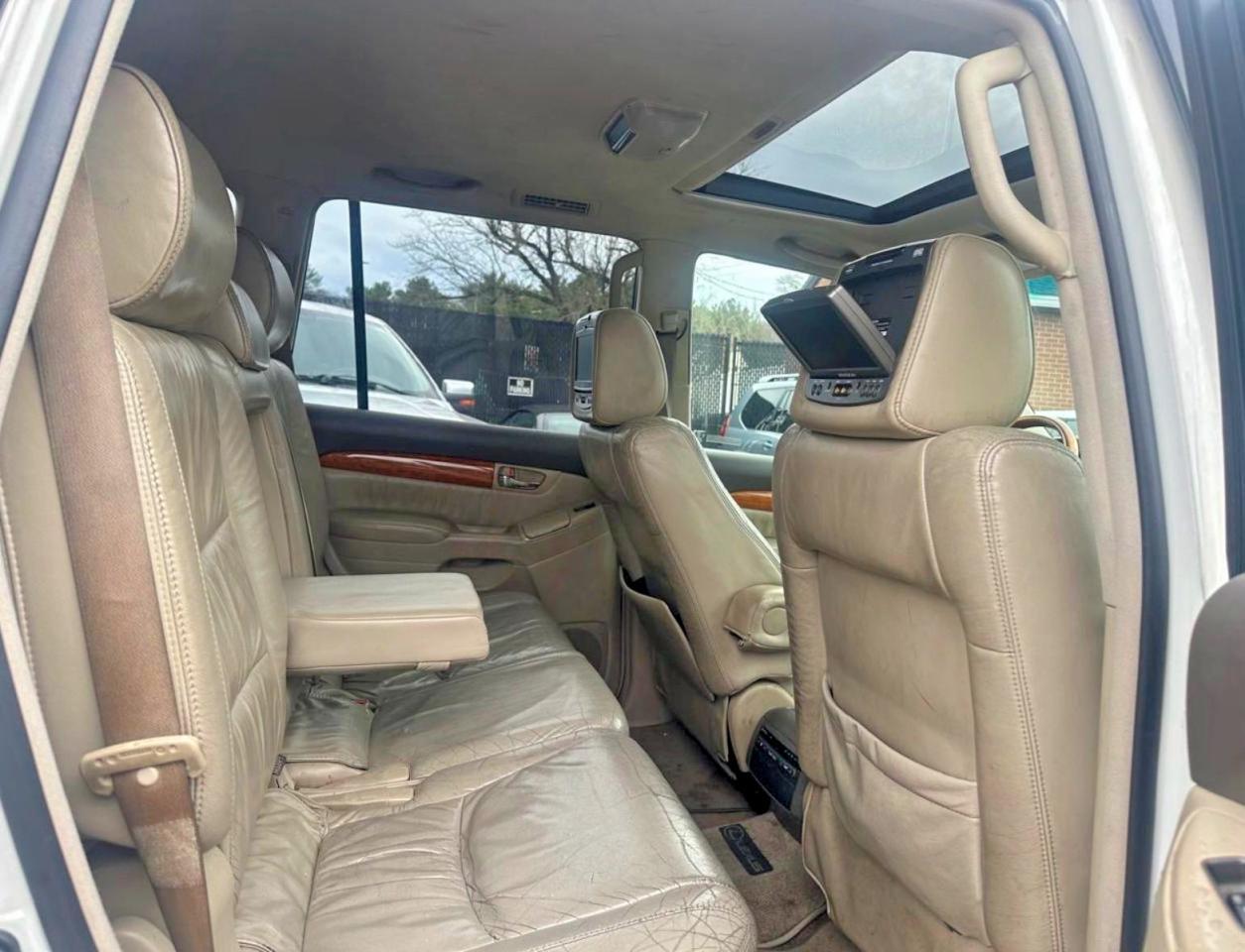2004 LEXUS Gx 470