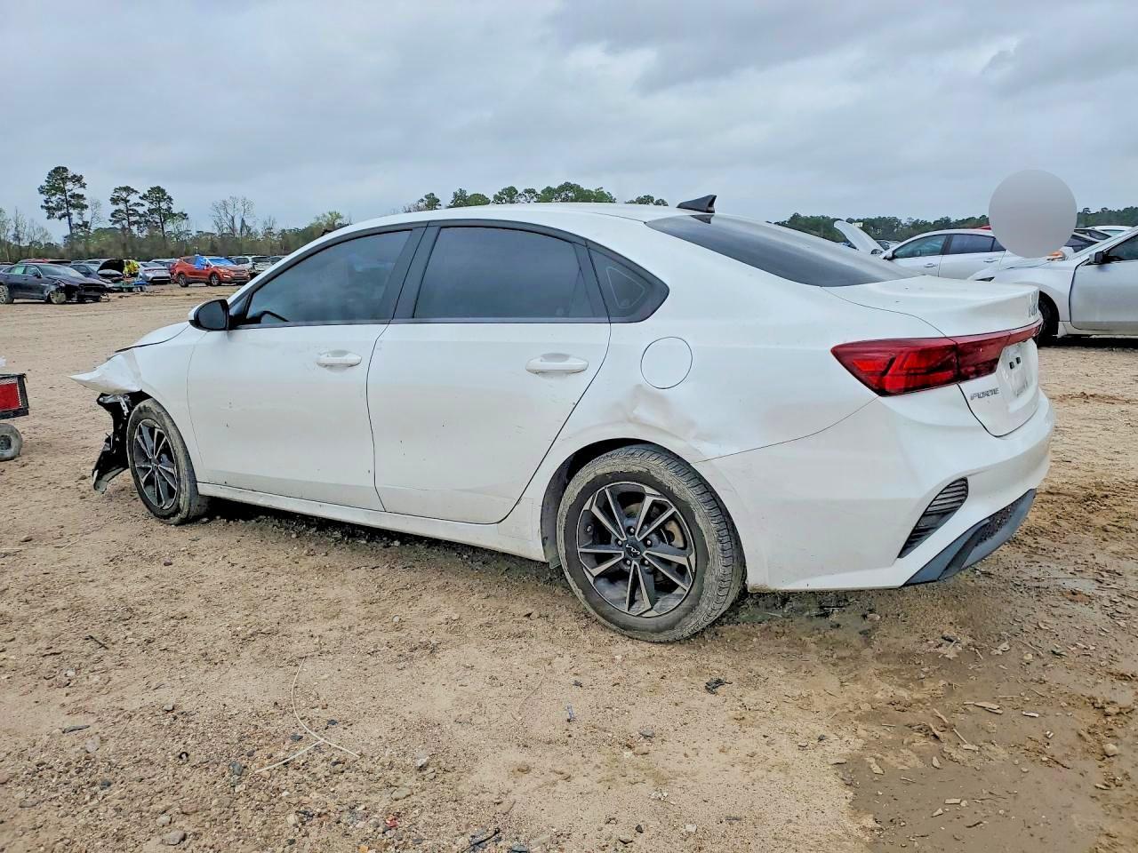 2024 KIA FORTE