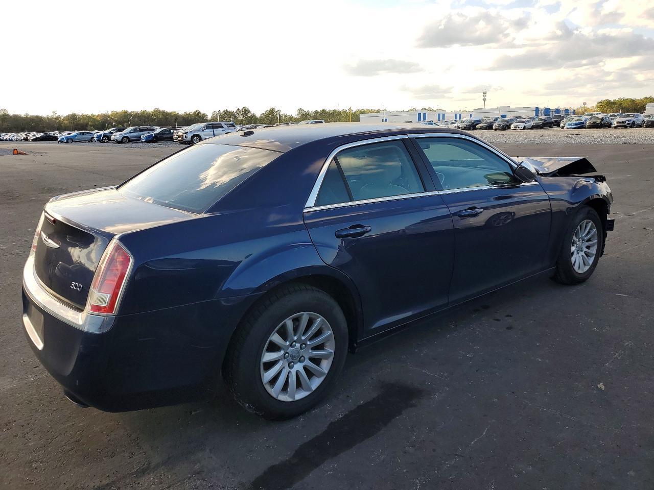 2013 CHRYSLER 300