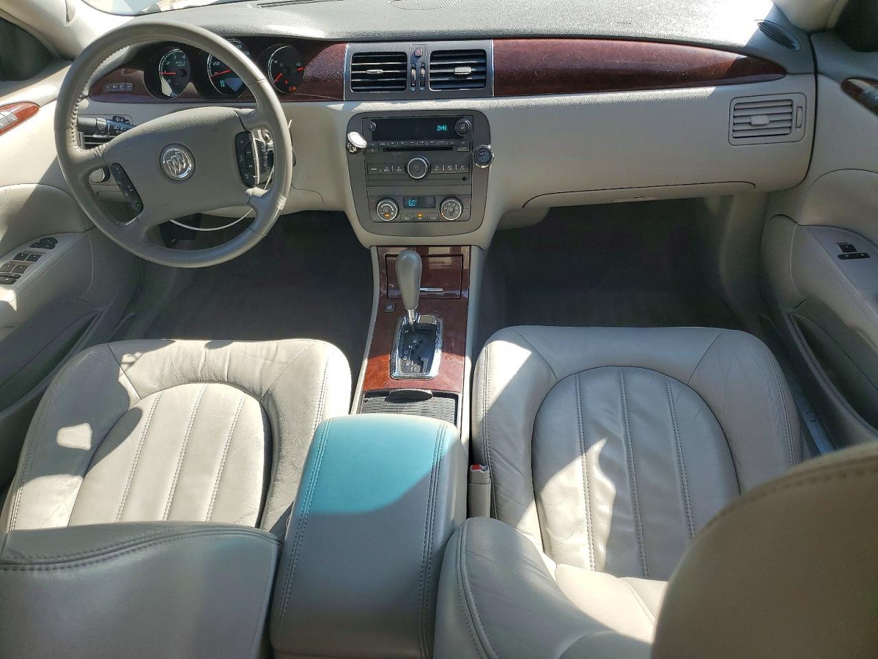2010 BUICK Lucerne