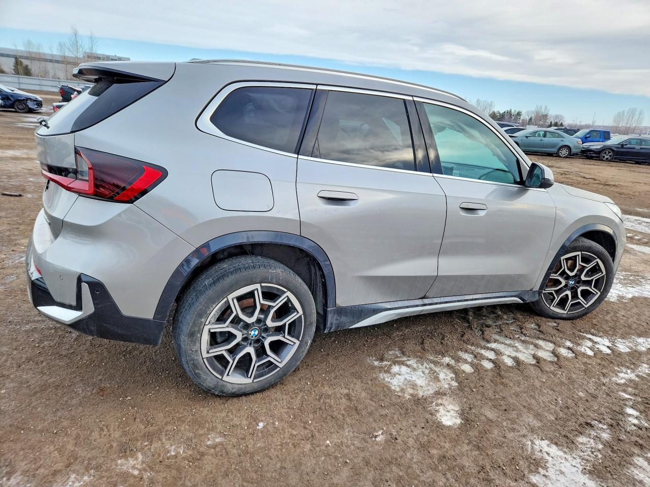 2024 BMW X1