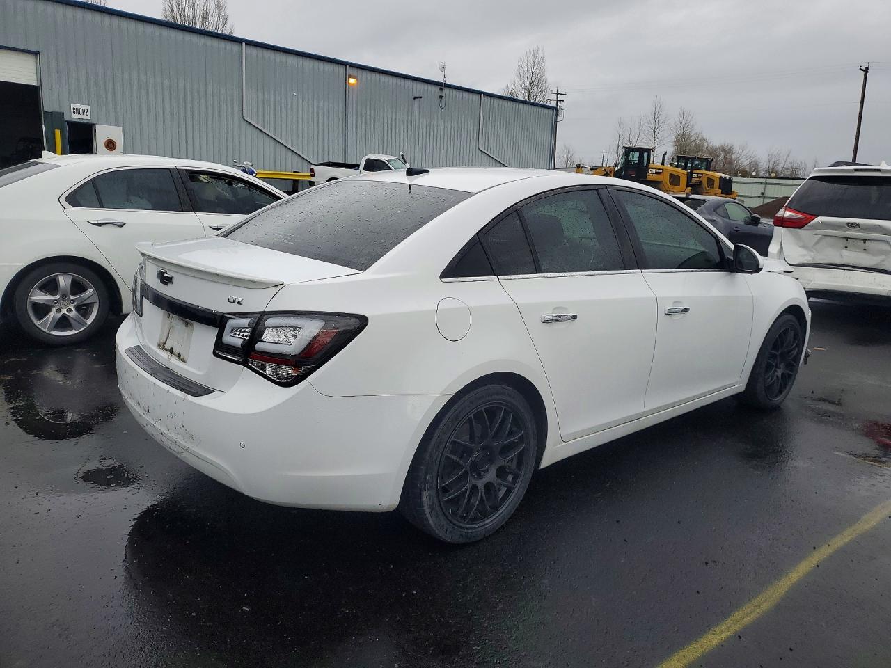 2011 CHEVROLET CRUZE