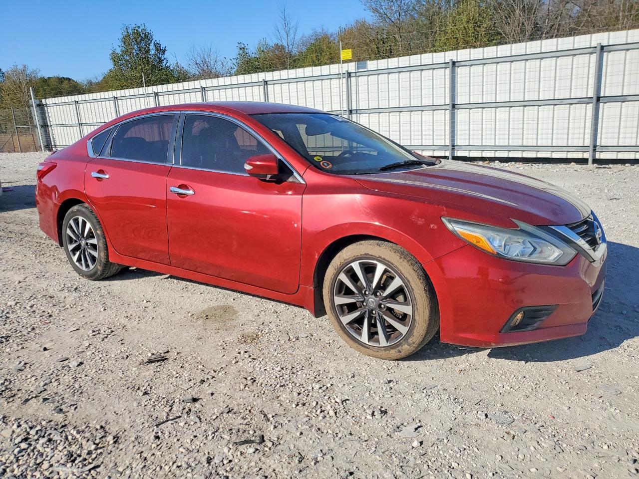 2017 NISSAN ALTIMA