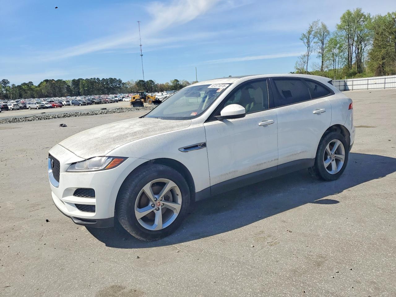 2017 JAGUAR F-Pace