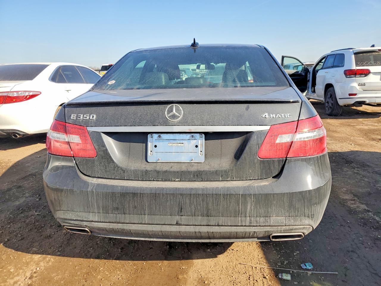 2012 MERCEDES-BENZ E-Class