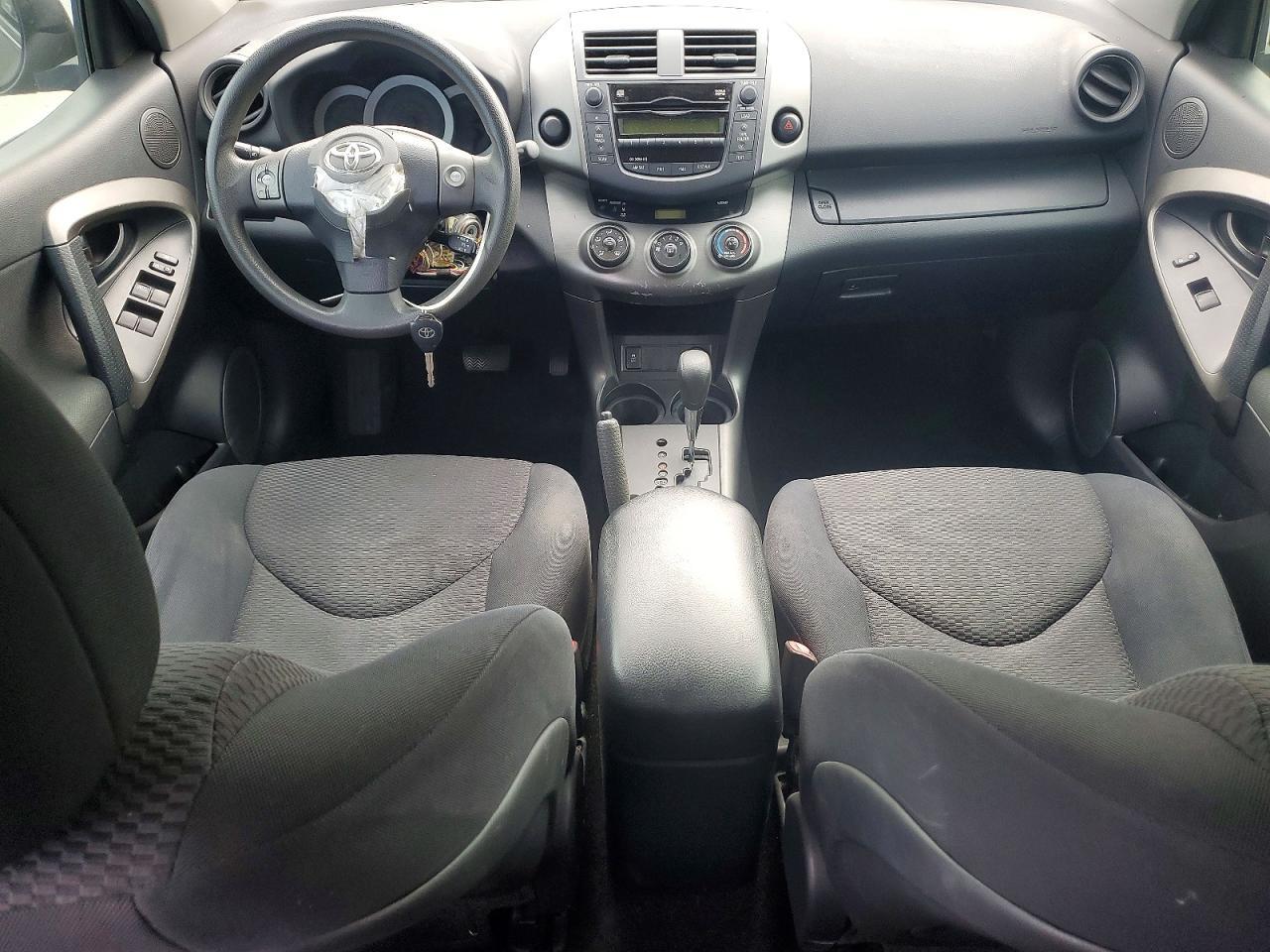 2011 TOYOTA RAV4