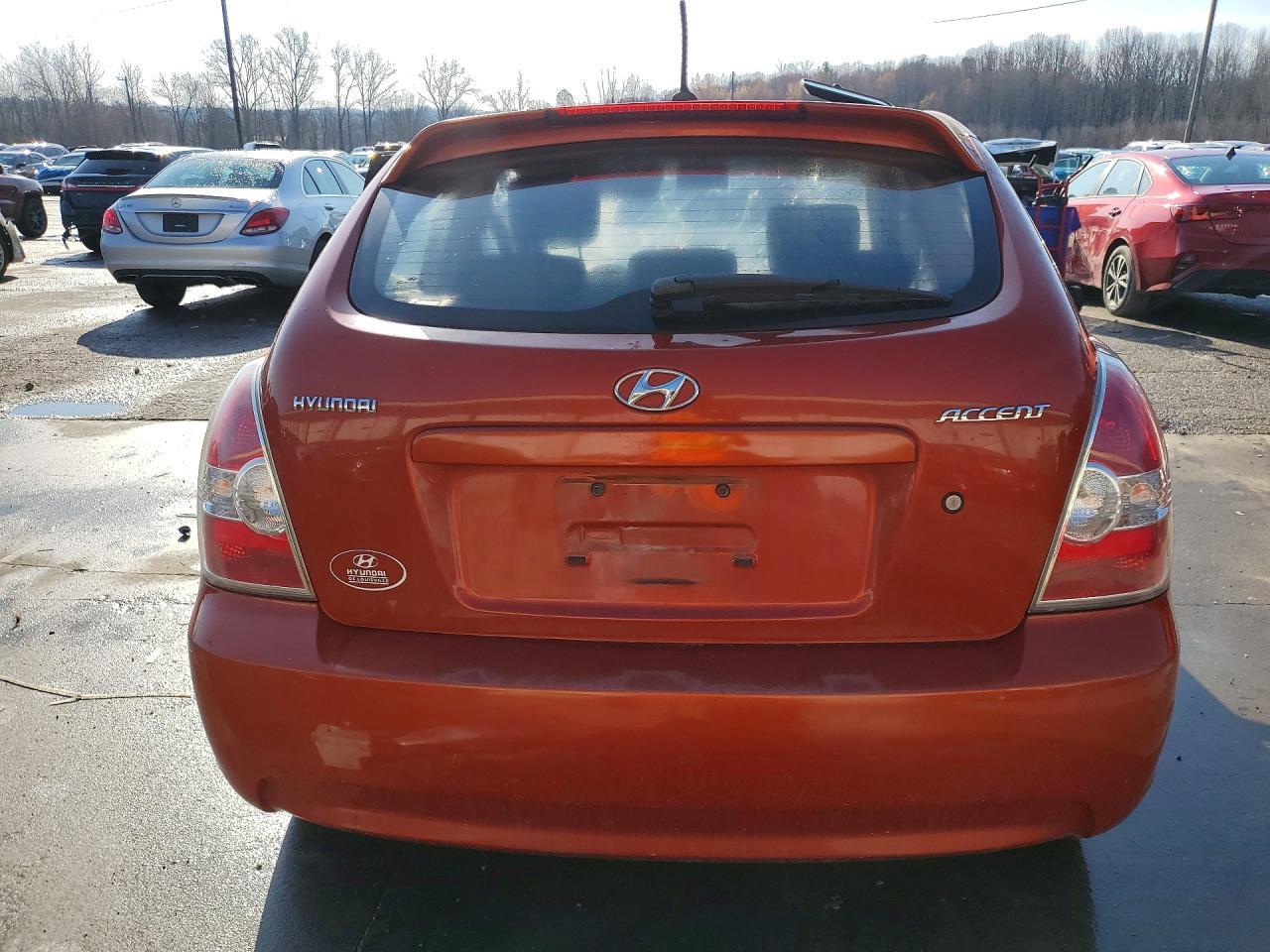 2011 HYUNDAI ACCENT