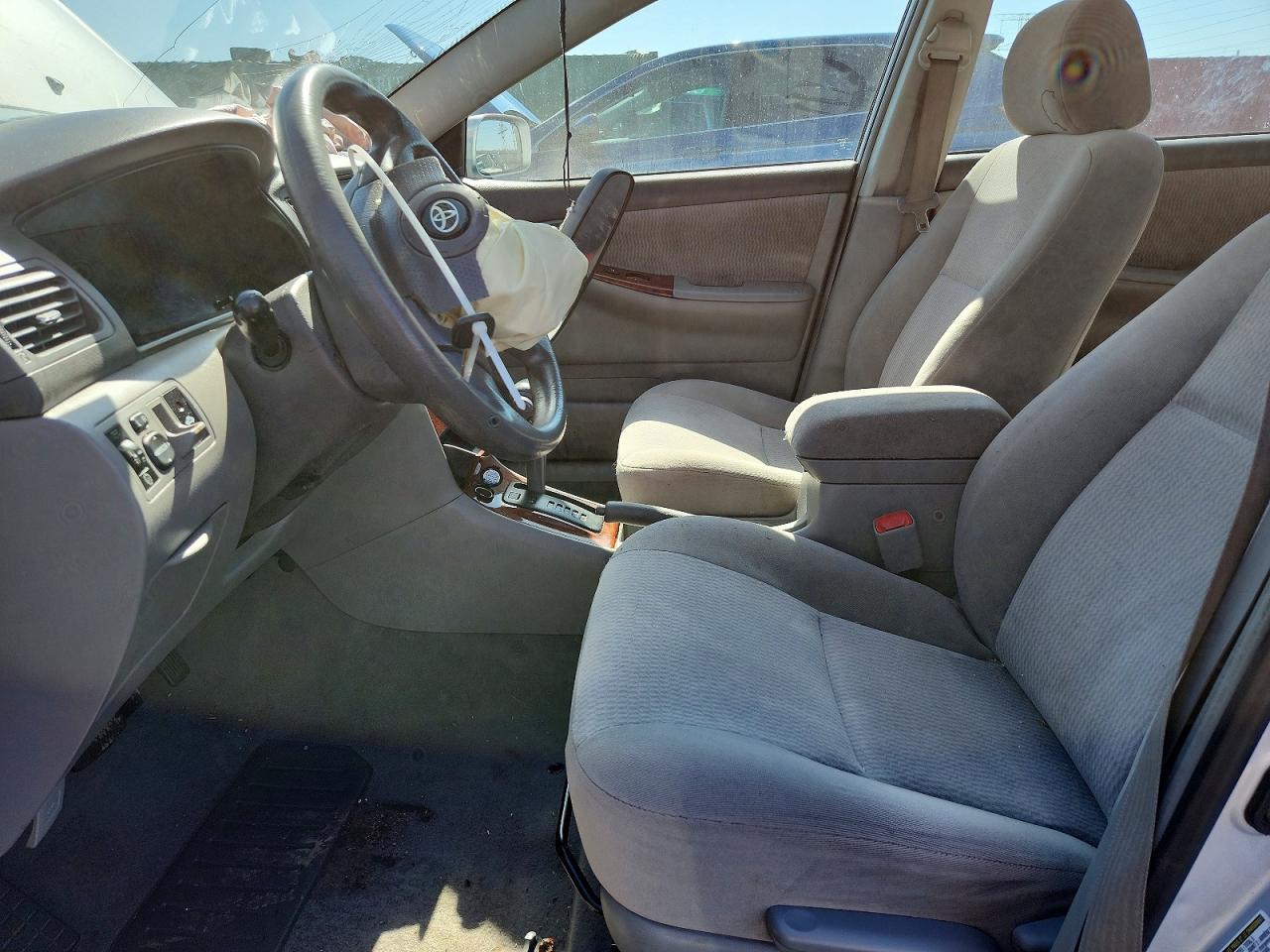2005 TOYOTA COROLLA