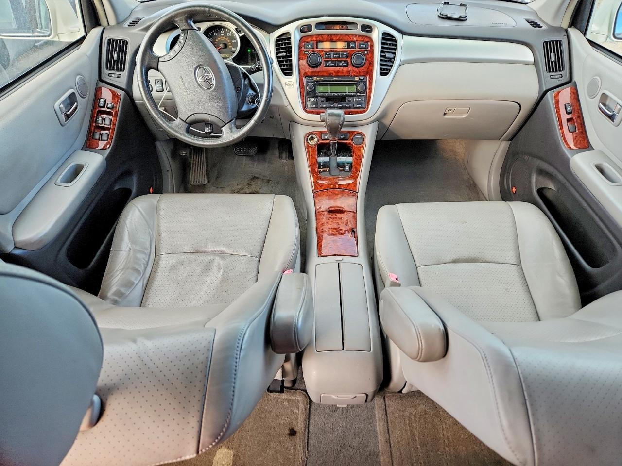 2006 TOYOTA HIGHLANDER