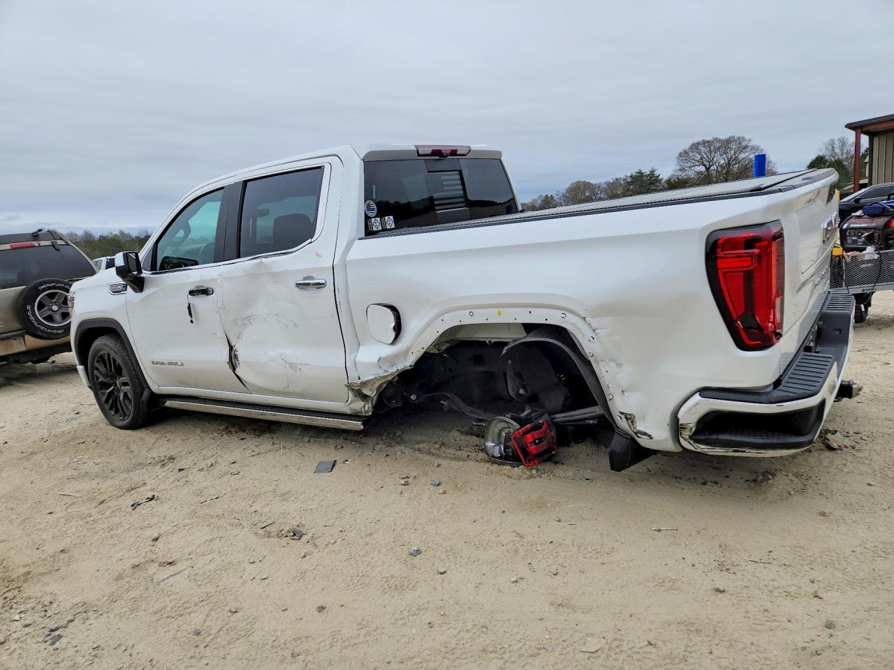 2022 GMC Sierra