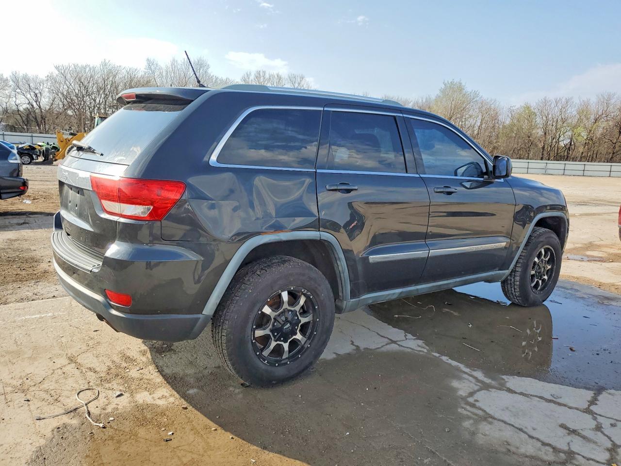 2011 JEEP Grand Cherokee