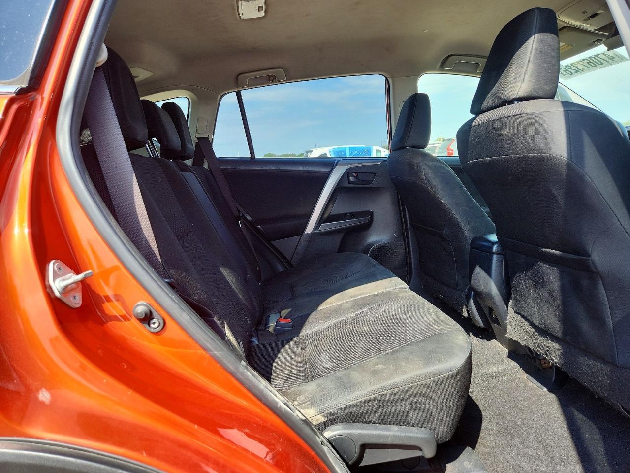 2016 TOYOTA RAV4