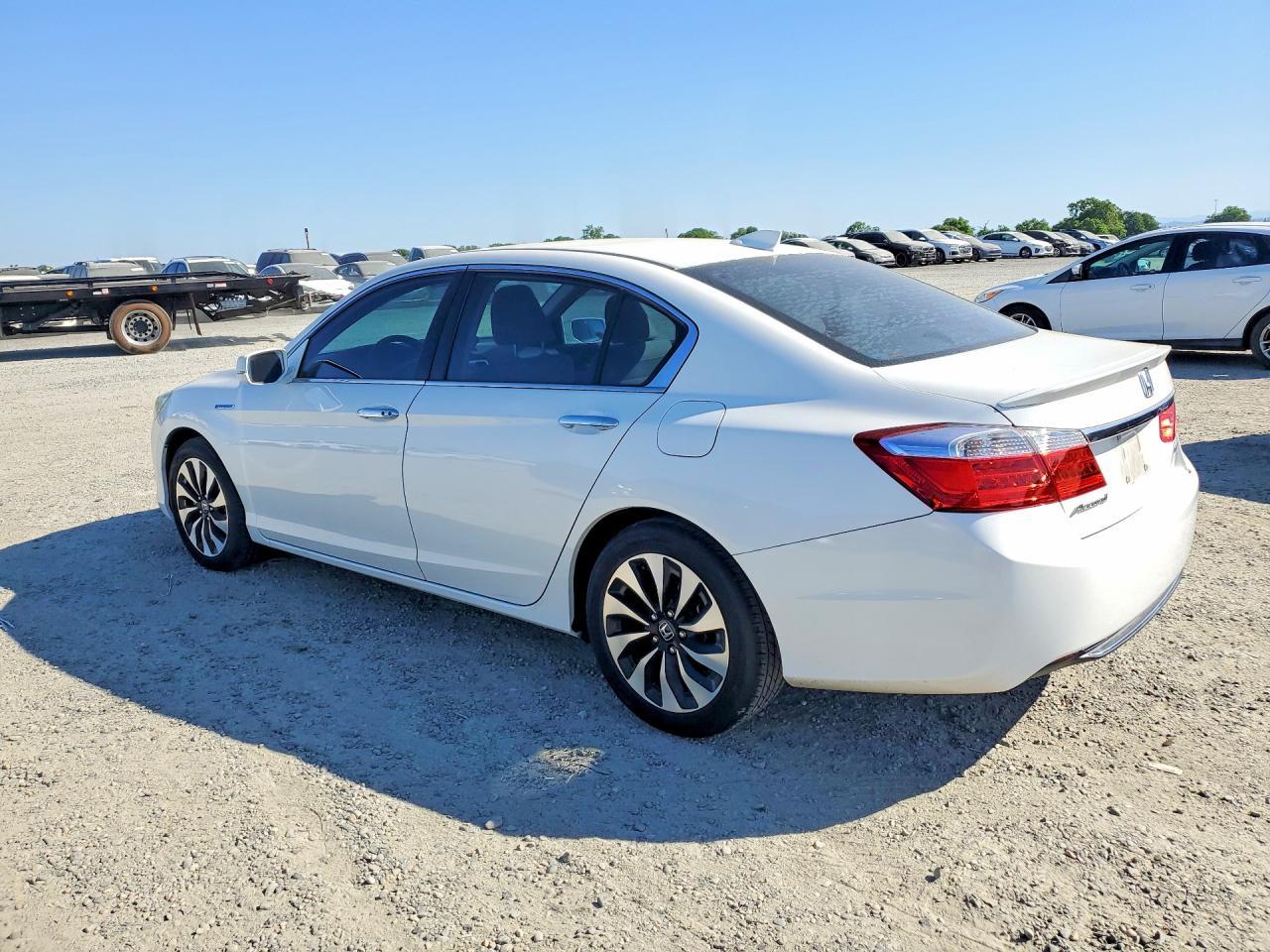 2015 HONDA ACCORD