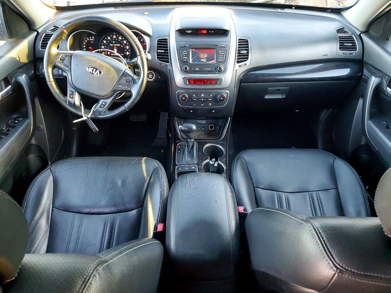 2014 KIA SORENTO